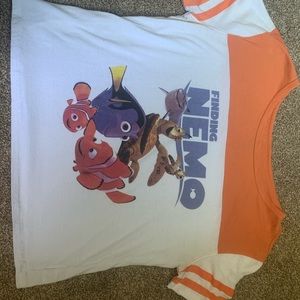 XL Finding Nemo shirt